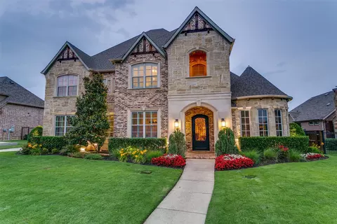 424 Saint Tropez Dr, Southlake, TX 76092