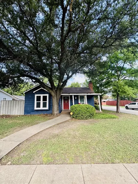 3400 Stanley Ave, Fort Worth, TX 76110