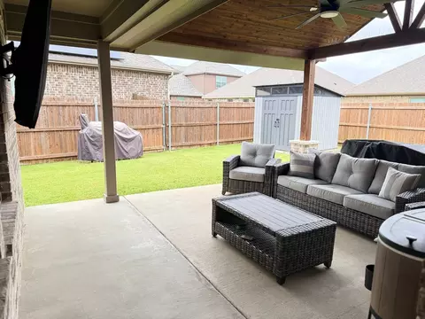 133 Old Spanish Trl, Waxahachie, TX 75167