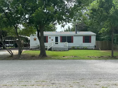 411 Beavers Dr, Sherman, TX 75092