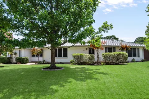 1336 Ridgewood Ter, Arlington, TX 76012