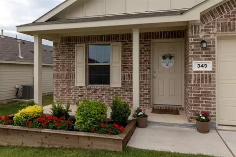 349 Ranchito Pass, Haslet, TX 76052 photo 2
