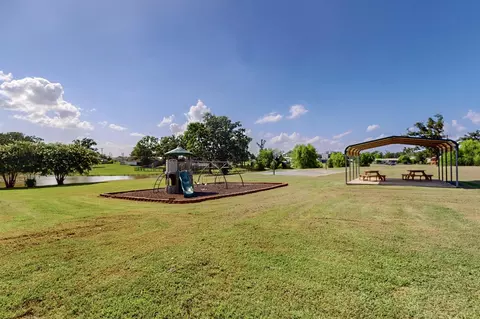727 Comanche, Quitman, TX 75783 photo 35