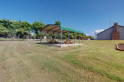 727 Comanche, Quitman, TX 75783 photo 37