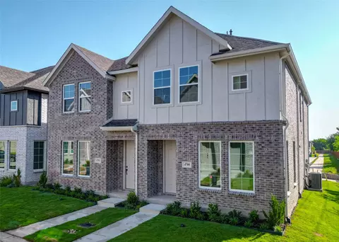 4700 Sparkling Pathway Pathway, Haltom City, TX 76117