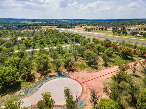 1301 Cirrus Loop, Granbury, TX 76049