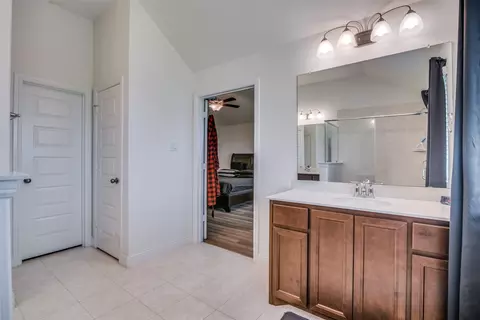 Entry Way - 337 Forage Dr, Lavon, TX 75166 photo 4 of 4