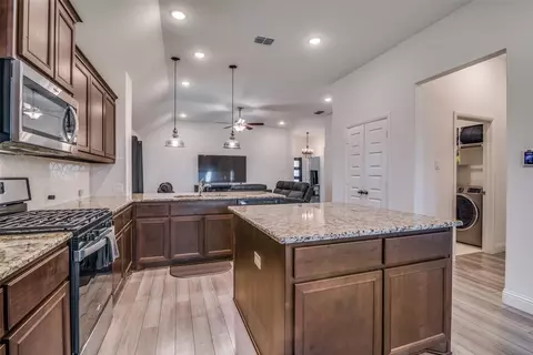 Entry Way - 337 Forage Dr, Lavon, TX 75166 photo 3 of 4
