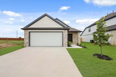7016 Trestle St, Fort Worth, TX 76123