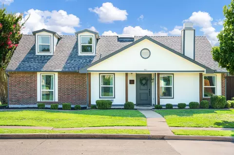 901 Rocky Creek Ln, Allen, TX 75002
