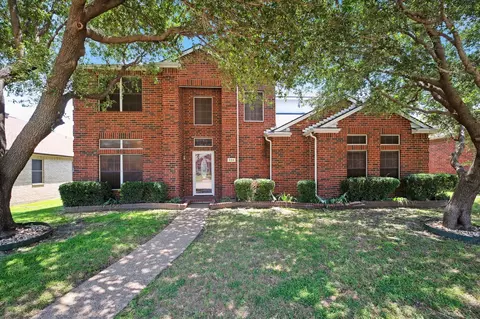 506 Hugh Walker Dr, Mesquite, TX 75149