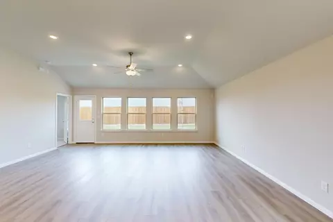 14219 Bacton Rd, Pilot Point, TX 76258 photo 2