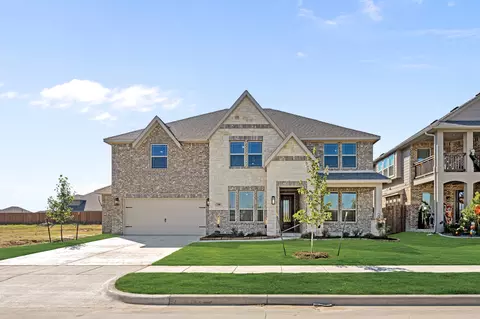 208 Rosewood Dr, Glenn Heights, TX 75154
