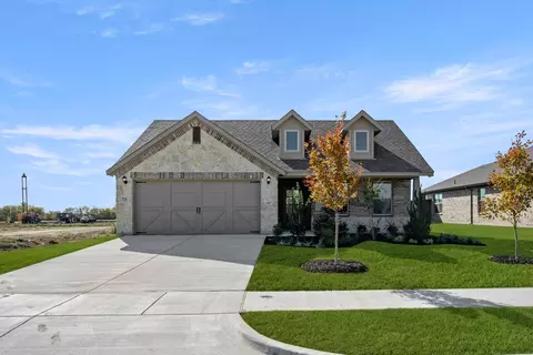 721 Scarlet Sage Dr, Waxahachie, TX 75165