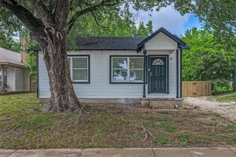 1236 E Powell Ave, Fort Worth, TX 76104