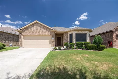 4521 Green River Dr, Denton, TX 76208