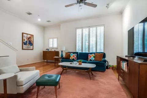 4411 Mckinney Ave #19, Dallas, TX 75205