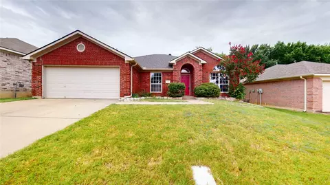 4914 Saddlehorn Dr, Arlington, TX 76017