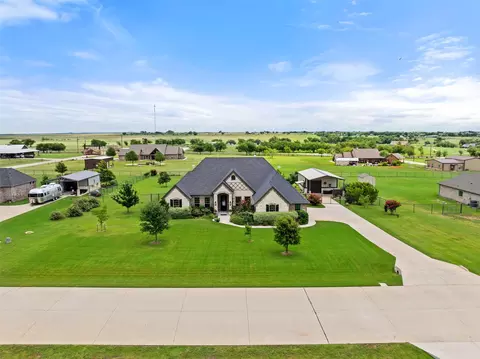205 Buena Vista Dr, Godley, TX 76044