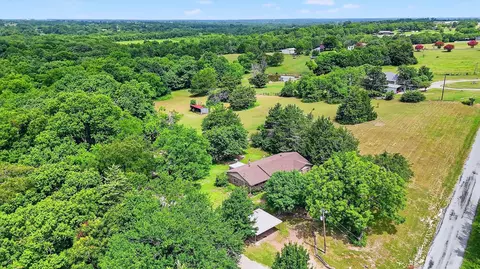 637 Snap Rd, Sherman, TX 75090