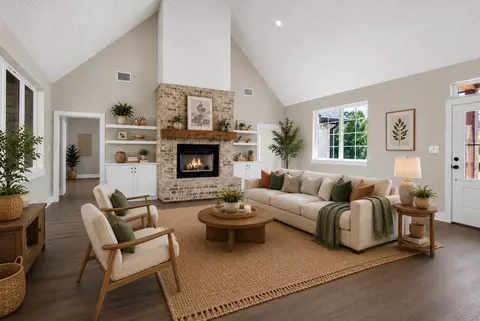 Living - 1001 Mallard Dr, Lindale, TX 75771 photo 1 of 4