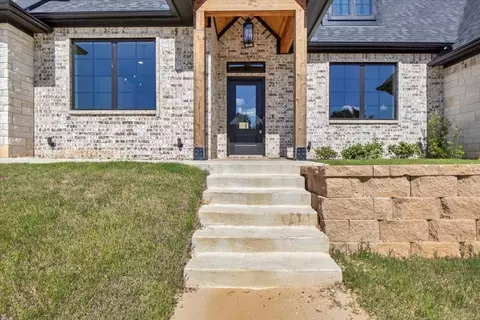 Exterior - 1001 Mallard Dr, Lindale, TX 75771 photo 5 of 5