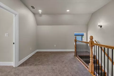 Entry Way - 1001 Mallard Dr, Lindale, TX 75771 photo 4 of 4