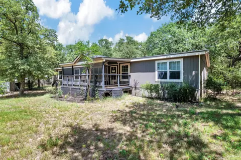 126 Bolt Ct, Boyd, TX 76023