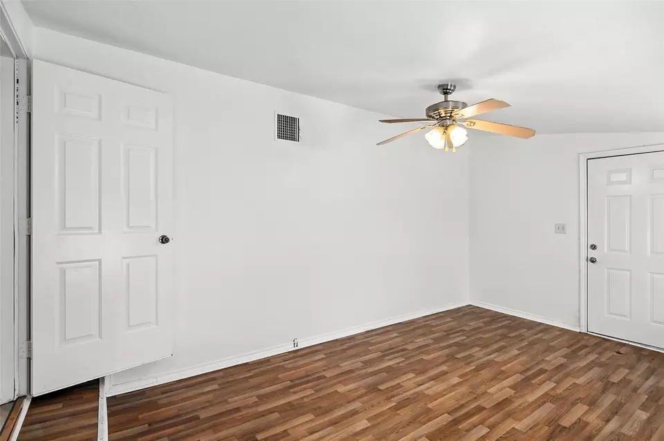 Bedroom - 3917 Lisbon St, Fort Worth, TX 76107 photo 3 of 7