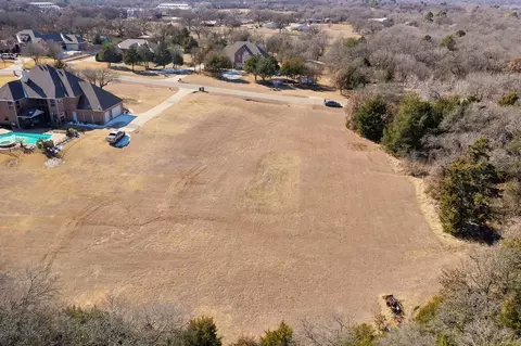 2413 Plantation Dr N, Burleson, TX 76028