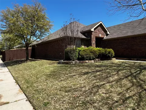 1801 Caney Creek Dr, Little Elm, TX 75068