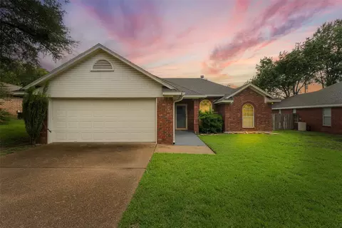 2025 Real Dr, Waco, TX 76712