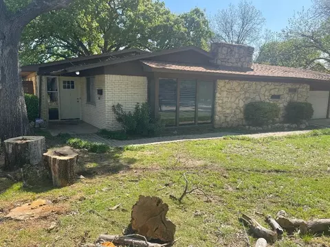 5144 Jennings Dr, North Richland Hills, TX 76180