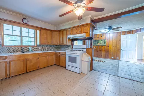 10445 E Highway 7, Centerville, TX 75833 photo 15