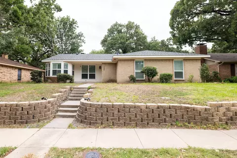 128 Greenwood Ct, Coppell, TX 75019