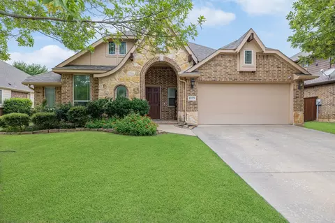 1129 Litchfield Cir, Burleson, TX 76028