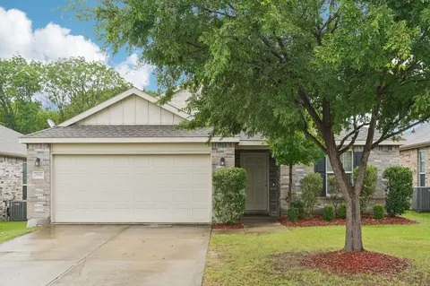 2906 Whispering Pine Blvd, Melissa, TX 75454