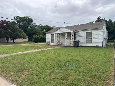 1446 Oakley Ave, Dallas, TX 75216