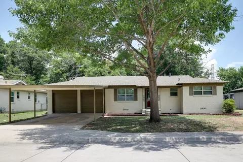 5417 Bonnie Wayne St, Haltom City, TX 76117