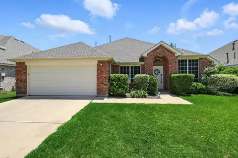 12032 Vienna Apple Rd, Fort Worth, TX 76244