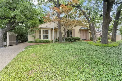404 Eastwood Ave, Fort Worth, TX 76107