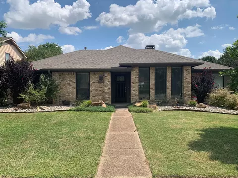 1670 Glencairn Ln, Lewisville, TX 75067