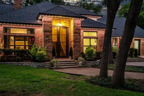 115 Fawn Hollow Dr, Argyle, TX 76226