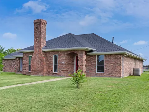 2112 Meadowview Dr, Caddo Mills, TX 75135