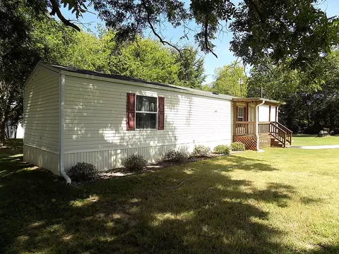 390 Grand Saline St, Alba, TX 75410