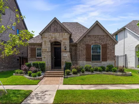 1414 Huntsman Ridge Ln, Arlington, TX 76005