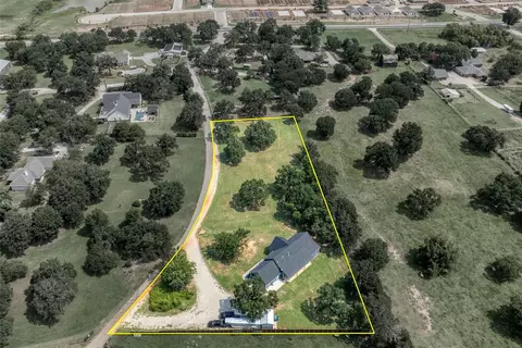 5995 Neubauer Ranch Rd, Aubrey, TX 76227