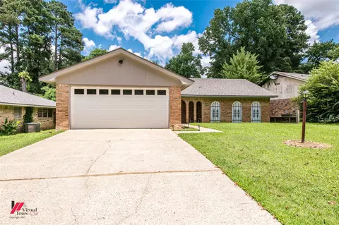 306 Hacienda Cir, Haughton, LA 71037