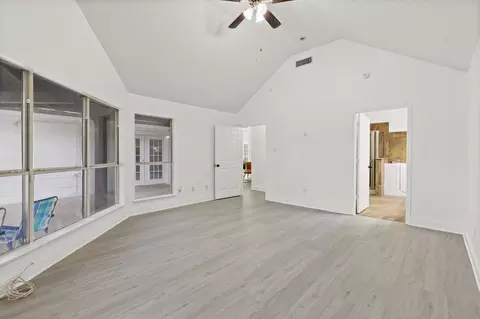 Living - 902 Sea Shell Dr, Mesquite, TX 75149 photo 4 of 4