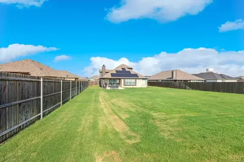 108 Dorothy Ct, Pilot Point, TX 76258 photo 21